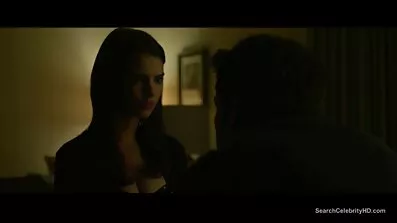 Sensuel brunette har pornovideo dansk hendes røv klemt for en dristig anal fuck