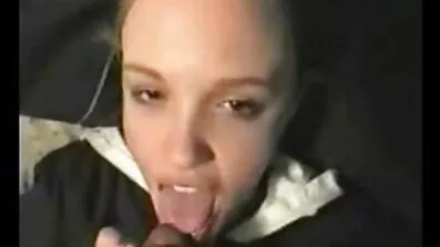Depraved flirt dit fingering sex dansk video vibrator fisse og røv skiftes