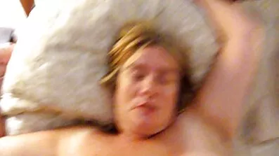 Busty blonde tillod arbejdskollega sex dansk video at kneppe hendes røv