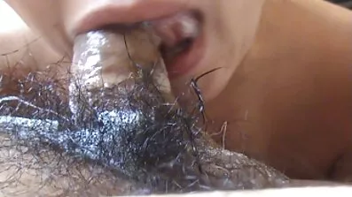 Ved pornostøbningen fyldte manden modelens dansk swinger porn mund med cum
