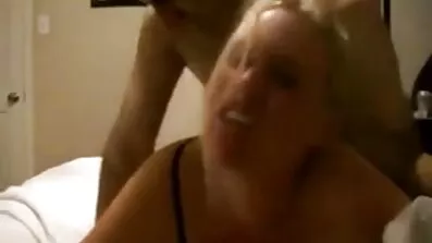 Den blonde fængslede den sorte elsker og lavede en god fuck free dansk sex