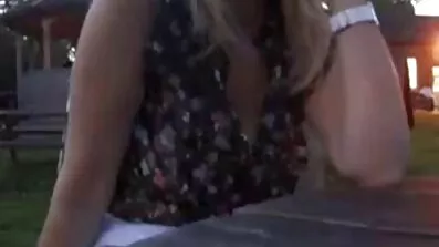 Meget smuk asiatisk dansk vintage sex suger ekspert penis af sin seksuelle partner