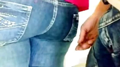 Busty pige dansk vintage porn knullet af en afhentning og poserer for kameraet
