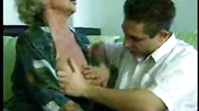 Depraved nonne free sex dansk dygtigt knepper sig selv med en lang vibrator