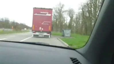 Ung brunette pensioneret med en pickup truck og begyndte at parre sig dansk sex tube