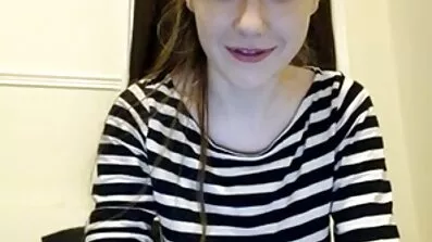 Delikate lesbiske skubber hinanden ind sex dansk video i ekstase
