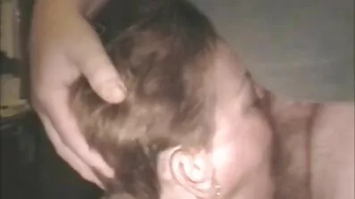 Ebony tøs kneppet af hvide dansk sex tube fyre på gaden